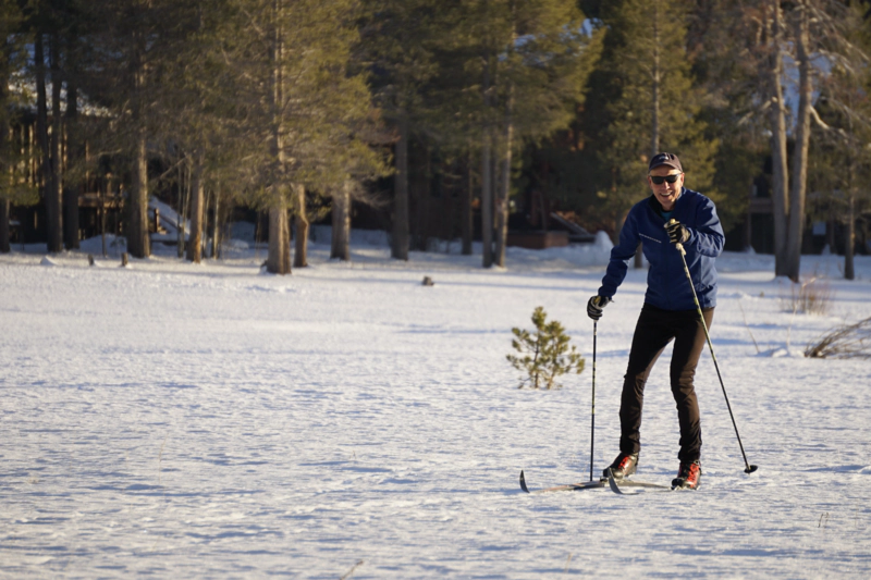 cross-country-skiing-in-meadow.JPG